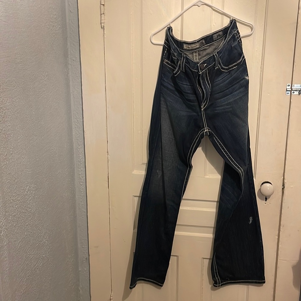 BKE Tyler Straight Bootcut Jeans. 36R/32